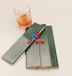 DASMGED9_60*265mm Gạch thẻ ốp tường cao cấp hình sọc kích thước  (xanh lá cây đậm bóng)