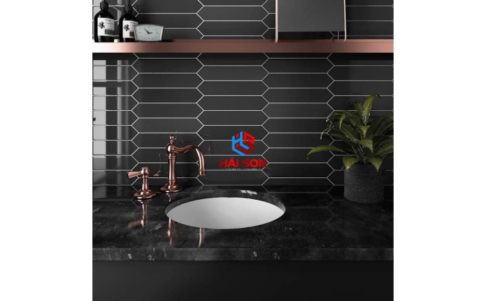 DAS75307J_75x300mm Gạch Thẻ Mũi Tên Bóng Lượn Đen