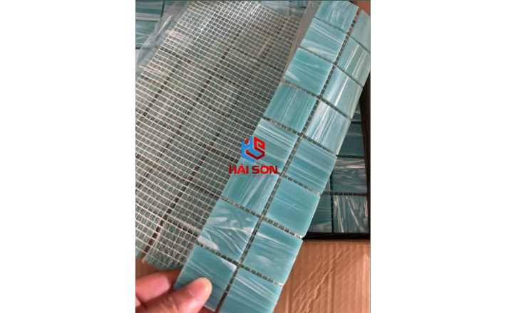 VTPVFC 033_304mm x 304mm x 4 Gạch Mosaic Xà Cừ Cao Cấp